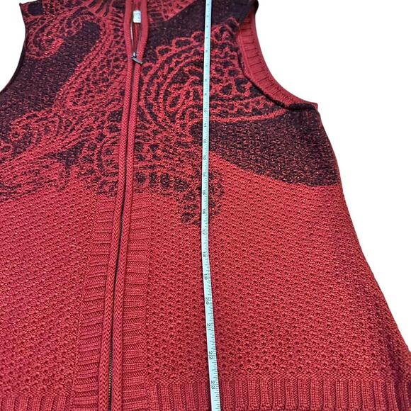 Burgundy red knit paisley r - Picture 4 of 6